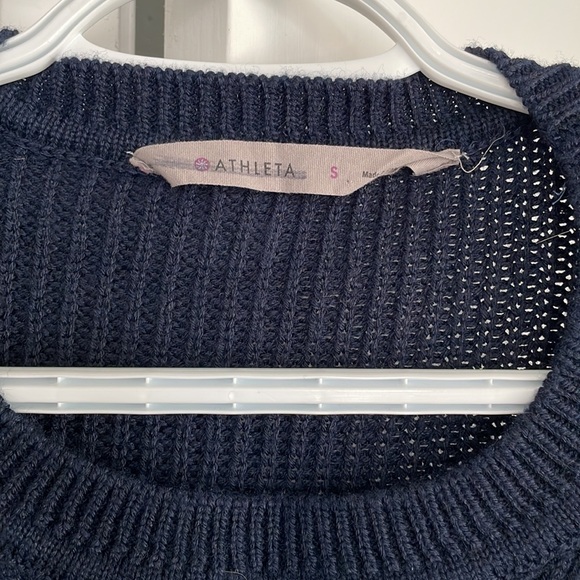 NWOT- Athleta Ribbed Merino Wool Blend Sweater Navy - Picture 3 of 6